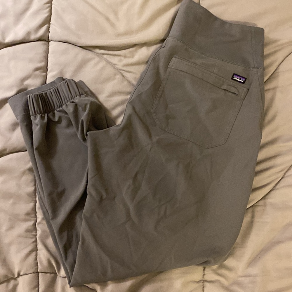 Patagonia small pants